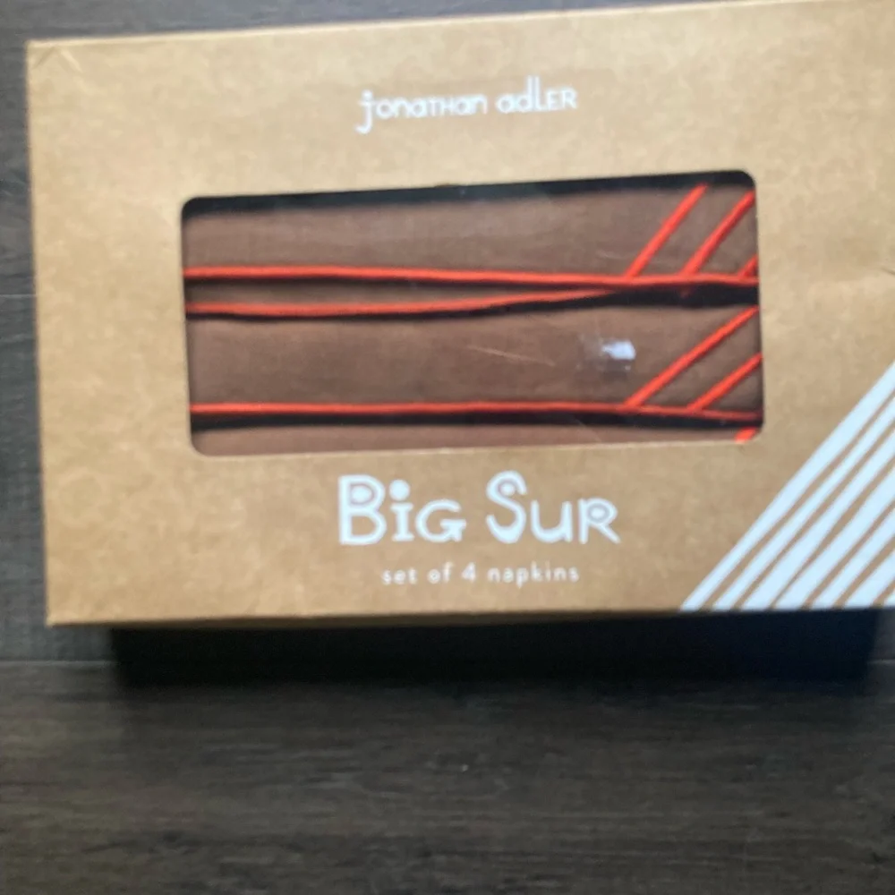 NWT Sur La Table Big Sur Jonathan Adler set of 4 dinner napkins